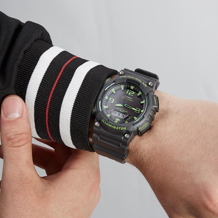 Actual product image Casio AQ-S810W-8A3VEF (Analogue wristwatch, Digital watch, 52.20 mm)