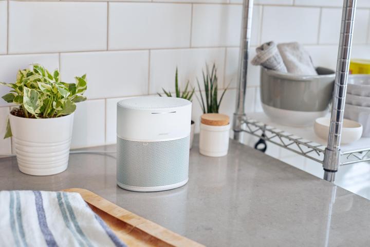 Actual product image Bose Home Speaker 300 (Airplay 2, Wi-Fi, Bluetooth)