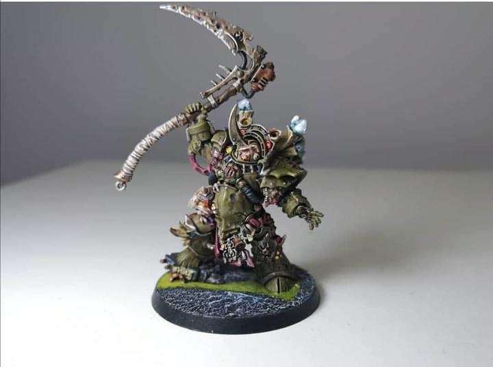 Actual product image Games Workshop Warhammer 40k - Death Guard Typhus : Typhus - Héraut du Dieu de la Peste (Plastic)