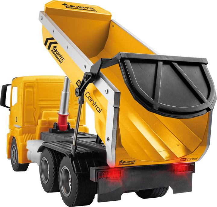 Actual product image Revell Dumper Truck