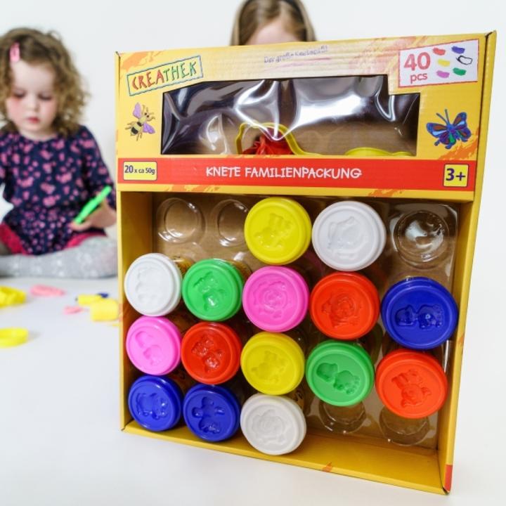 Actual product image Creathek : Plasticine Super Pack with accessories