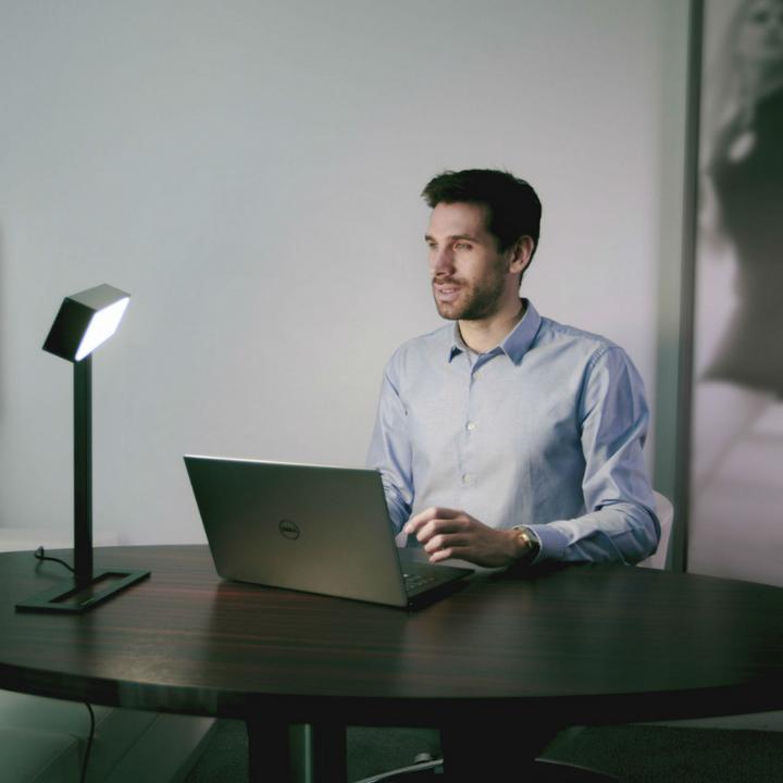 Produktbild Dayvia Sundesk (10 lx)