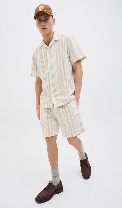 Actual product image Jack & Jones Relaxed Fit Relaxed Fit Shorts Relaxed Fit Shorts (XS)