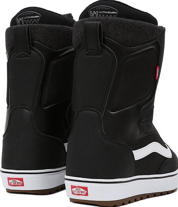 Produktbild Vans Aura OG (44.5)
