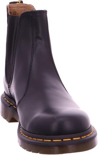 Actual product image Dr. Martens boots (46)