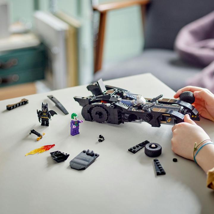 Produktbild LEGO Batmobile: Batman verfolgt den Joker (76224, LEGO DC)