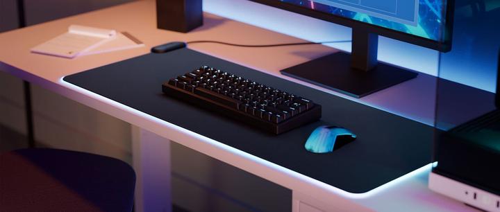 Produktbild Hyte CNVS Gaming Mauspad, ARGB - schwarz (XXL)