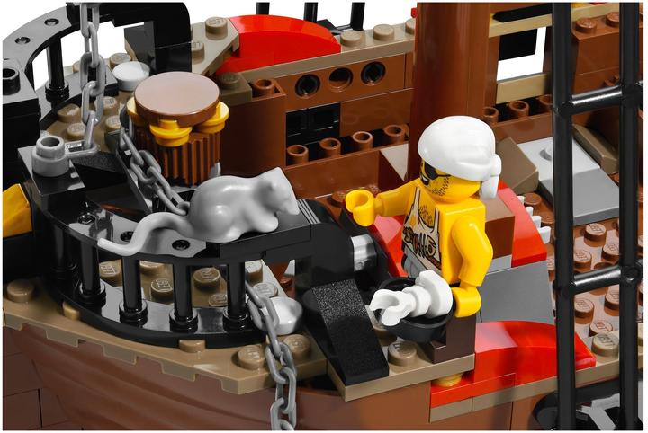 Produktbild LEGO Grosses Piratenschiff (70413)