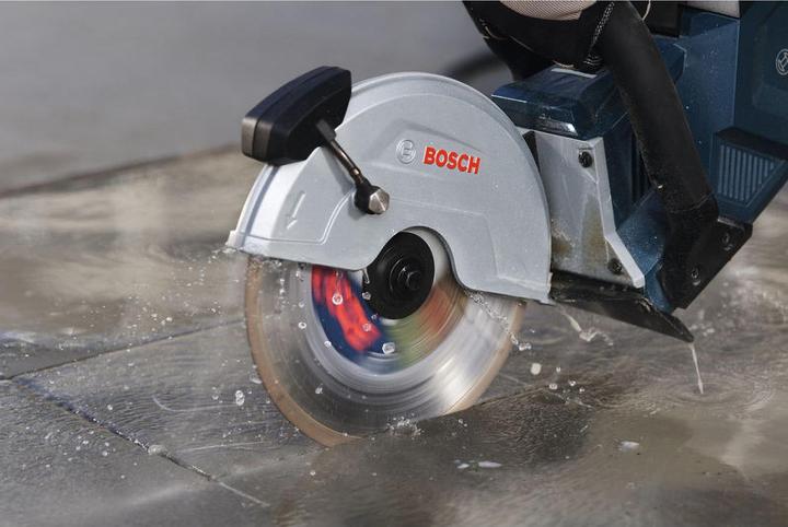 Produktbild Bosch Hausgeräte Bosch 18V Trennsäge GCS 18V-230 (solo, C)