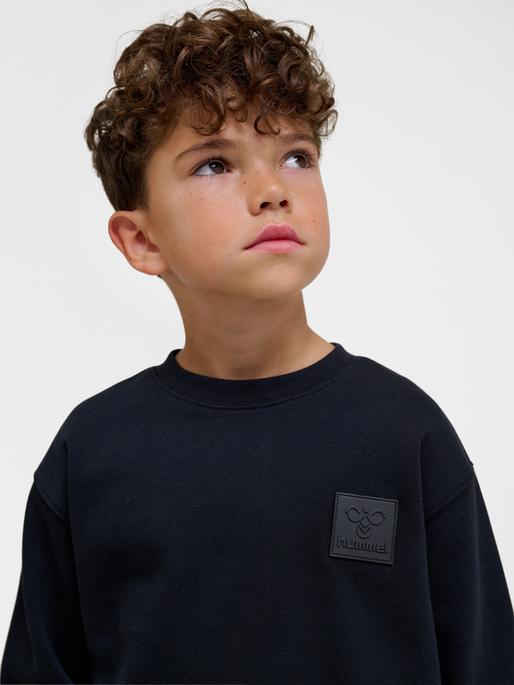 Actual product image hummel hmlCLEAN SWEATSHIRT (128)