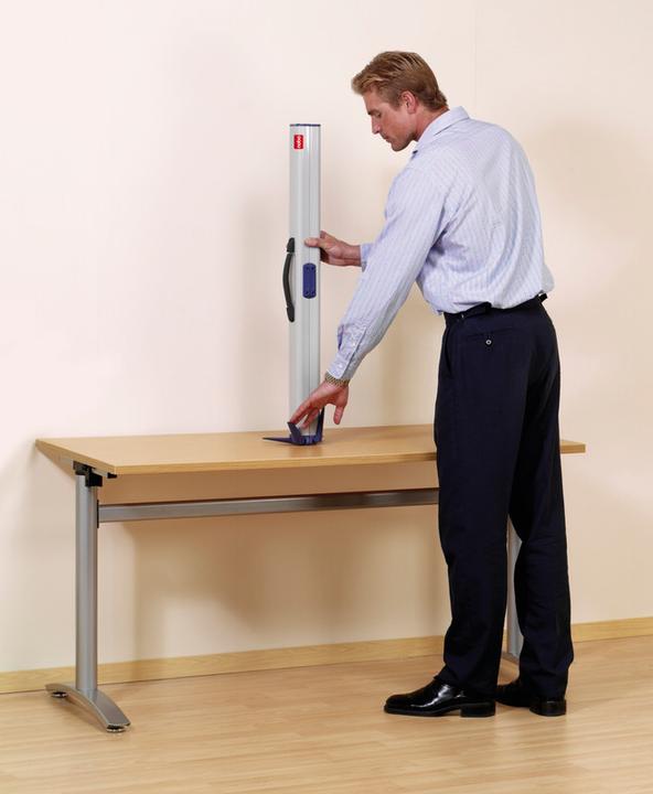 Actual product image Nobo Portable Floorstanding Projection Screen 1220x910mm (59.06", 4:3)