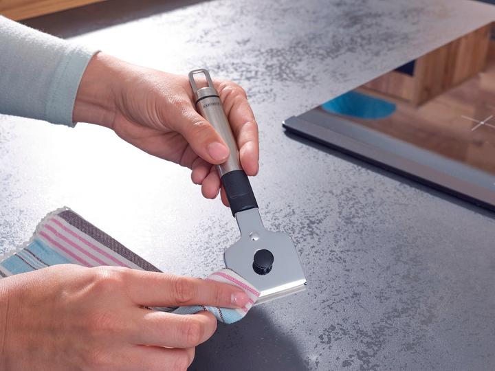 Actual product image Leifheit Hob scraper (1 pcs.)
