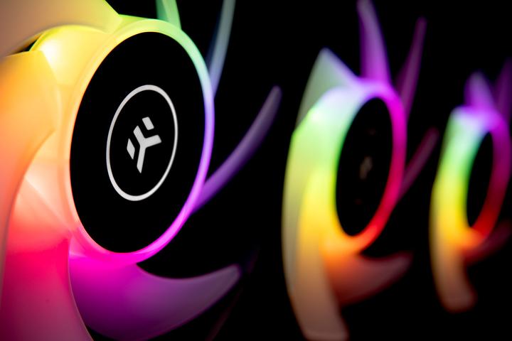 Actual product image EKWB EK-AIO Elite 280 D-RGB