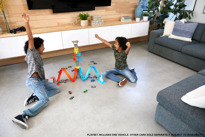 Immagine prodotto Hot Wheels Set di binari Loop & Launch