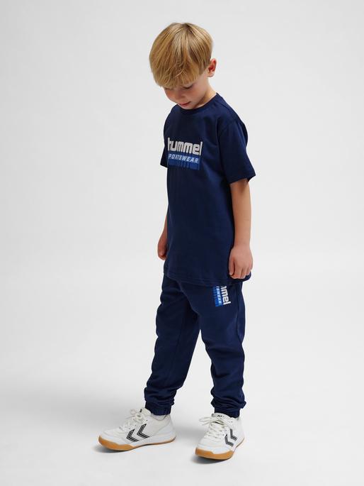 Actual product image hummel hmlTUKAS T-SHIRT S/S (116)