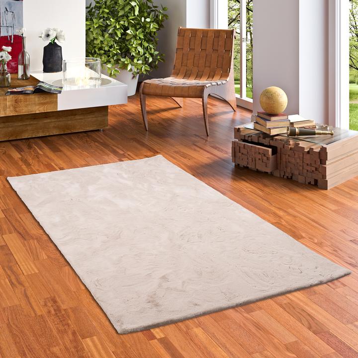 Actual product image Pergamon Luxury Super Soft Fur Carpet Plush (140 x 180 cm)