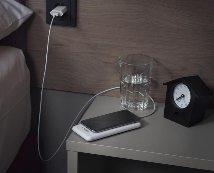 Image du produit Varta Wireless Power Bank (10000 mAh, 18 W, 37 Wh)