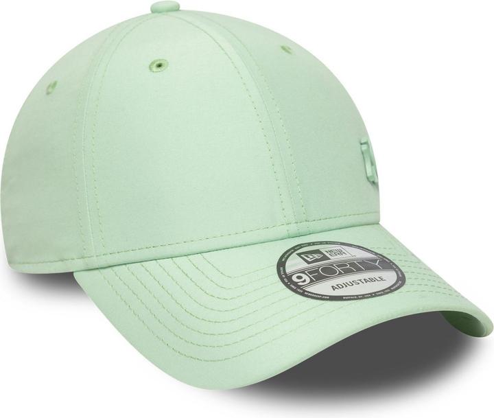 Actual product image New Era 9Forty Strap Cap - Flawless New York Yankees Green
