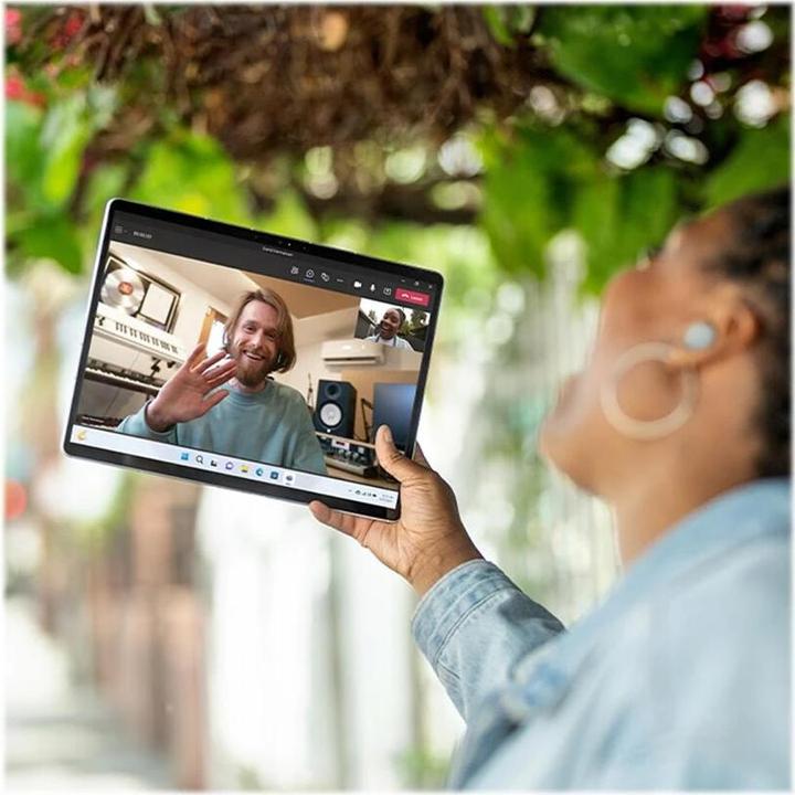 Image du produit Microsoft Surface Pro 9 for business (13", Microsoft SQ3, 8 Go, 256 Go, Sans disposition de clavier)