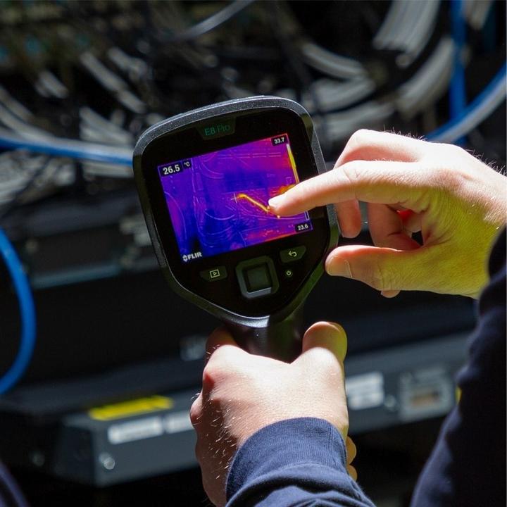 Immagine prodotto Flir Termocamera E8 Pro da -20 a +550°C 320 x 240 Pixel 9Hz Touchscreen