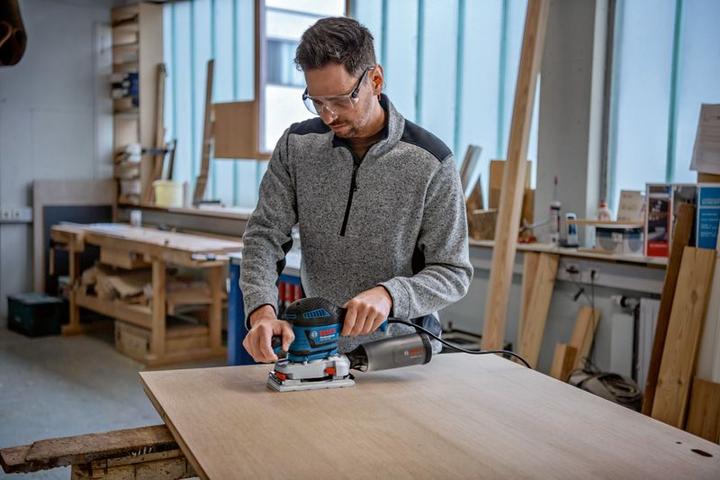 Produktbild Bosch Professional Gss 230 Ave (Schwingschleifer, 300 W)