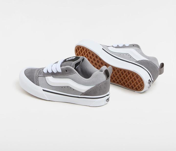 Actual product image Vans Kid's Knu Skool (35)