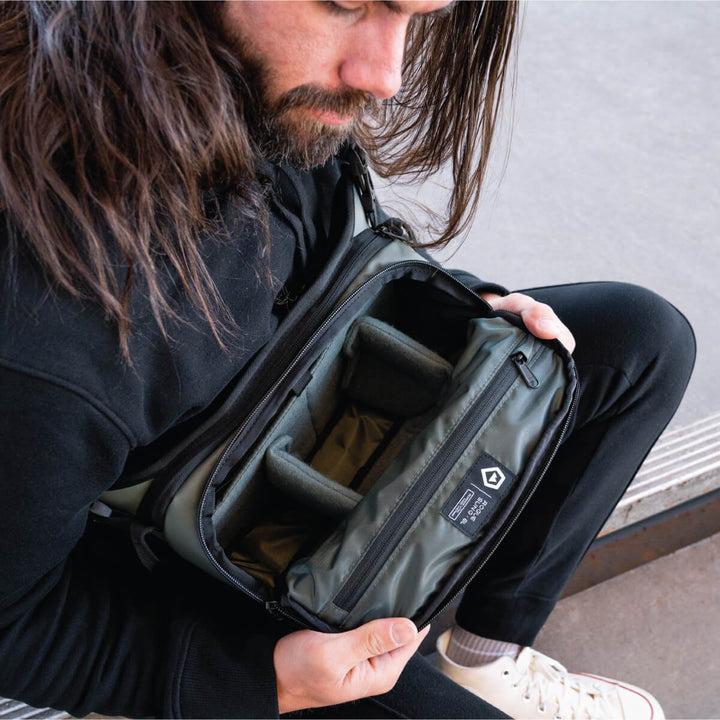 Actual product image Wandrd Rogue Sling (Camera shoulder bag, 6 l)