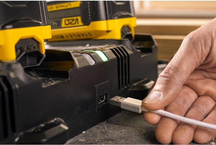 Produktbild Stanley FatMax Zweischacht-Schnell-Ladegerät SFMCB24 (18 Volt, 4 Ampere, 2 Akkus parallel laden, für (18 V)