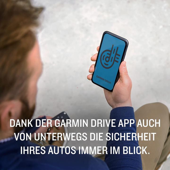 Image du produit Garmin Dash Cam 67W (Bluetooth, WiFi, Écran intégré, Microphone intégré, WQHD)