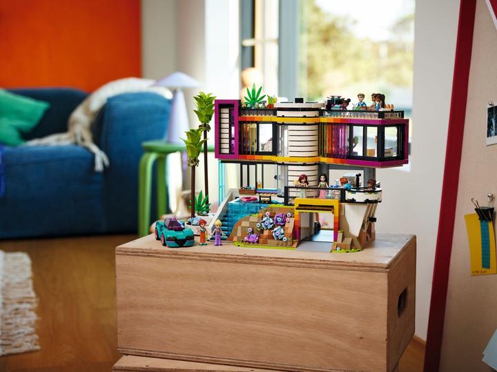 Produktbild LEGO Andreas moderne Villa (42639, LEGO Friends)