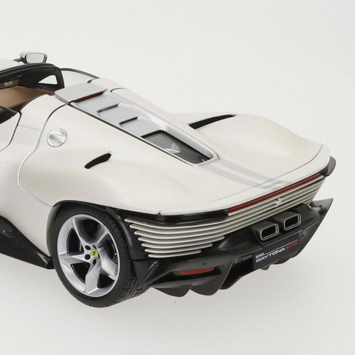 Produktbild Bburago Signature Daytona SP3