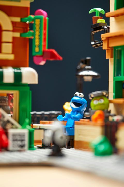 Actual product image LEGO 123 Sesame Street (21324, LEGO Ideas, LEGO Rare Sets)