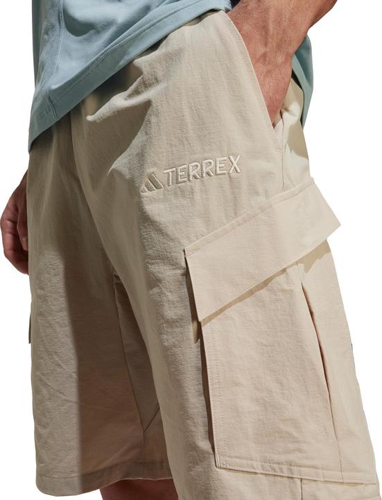 Actual product image adidas Xploric Cargo (L)