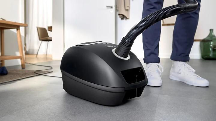 Actual product image Bosch Hausgeräte BGB41BA1 Series 4