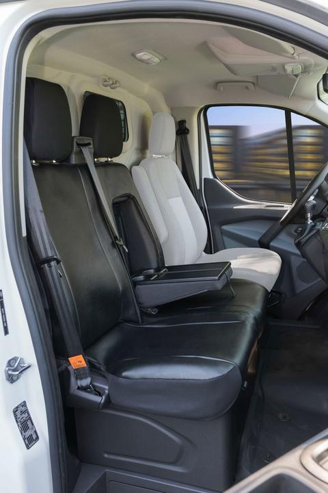 Produktbild Walser Sitzbezüge für Ford Transit für Doppelbank vorne aus Kunstleder BJ 05/2014 - heute