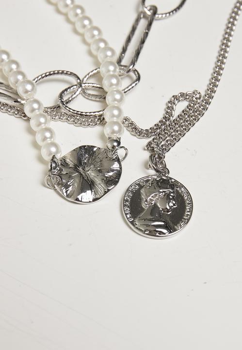 Produktbild Urban Classics Ocean Layering Necklace (30% Zink, 20% Kunststoff, 50% Eisen)