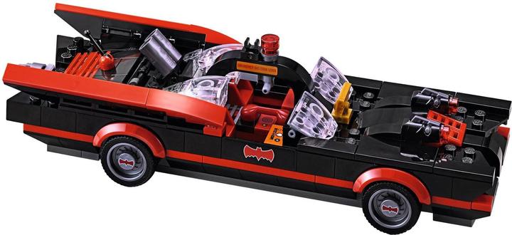 Actual product image LEGO DC Comics Super Heroes Batcave (76052, LEGO DC)