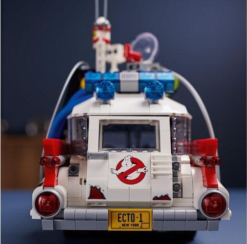 Actual product image LEGO Ghostbusters ECTO-1 (10274, LEGO Icons, LEGO Rare Sets)