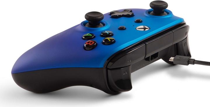 Image du produit PowerA Contrôleur filaire amélioré Sapphire Fade (Xbox One X, Xbox Series X, Xbox One S, Xbox Series S)