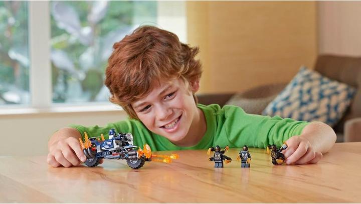 Produktbild LEGO Captain America: Outrider-Attacke (76123, LEGO Marvel)