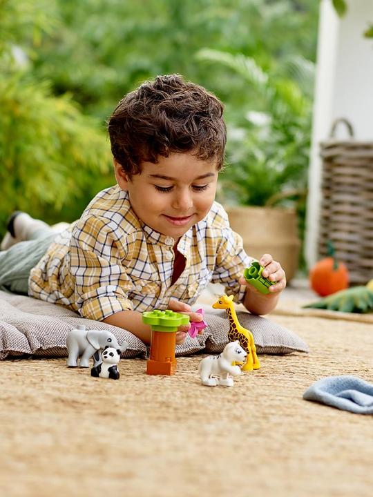 Actual product image LEGO DUPLO Sweet animal children (10904)