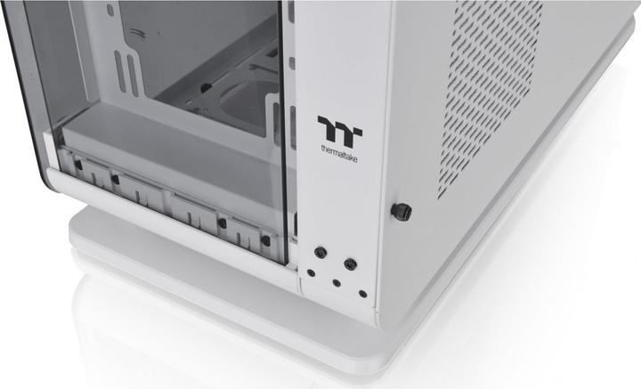 Actual product image Thermaltake Core P6 (mATX, Mini-ITX, ATX, SSI CEB)