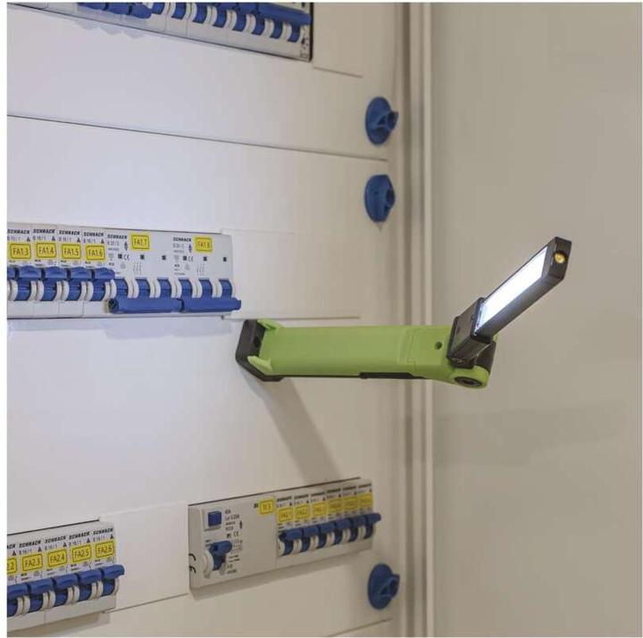 Actual product image Emos COB LED torch P4540, 750 lm, 1800 mAh, rechargeable (2.80 cm, 750 lm)