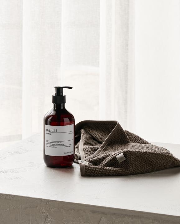 Actual product image Meraki Shampoo, Pure basic (490 ml, Liquid shampoo)