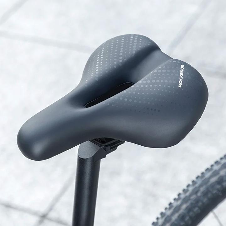 Actual product image Rockbros 38218916002 MTB bicycle saddle + lamp - black