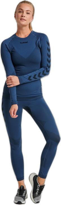 Actual product image hummel First Seamless Jersey L/S Woman (S)
