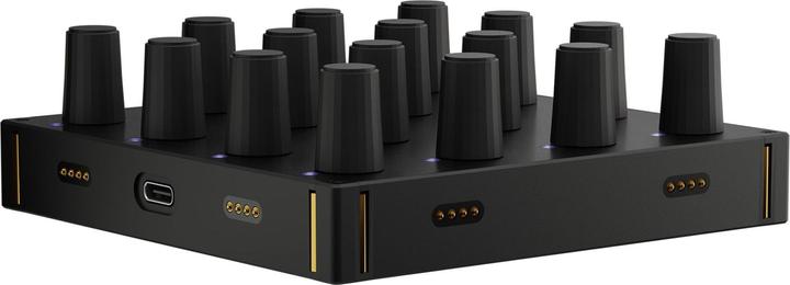 Actual product image Intech Studio EN16 (Controller)