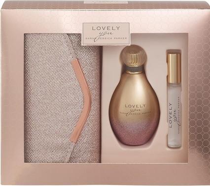 Sarah Jessica Parker Lovely You Eau de Parfum 100ml mit 10ml Rollerball und Rose Clutch Bag (Eau de Parfum, 100 ml)