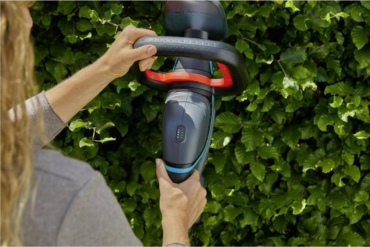 Produktbild Gardena ComfortCut (Akkuheckenschere)