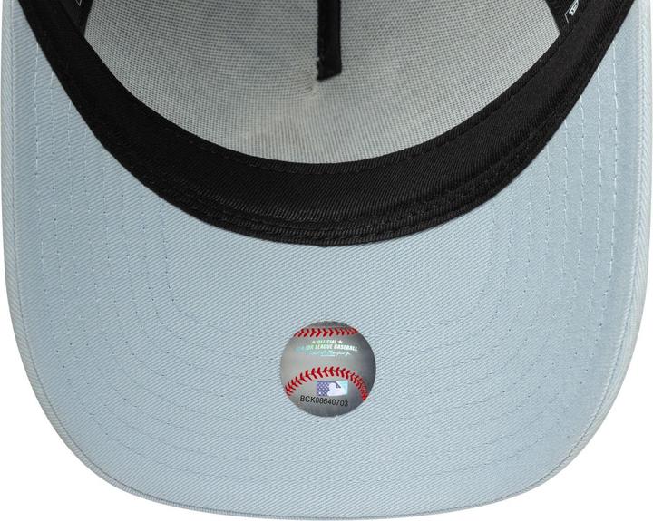 Produktbild New Era Damen A-Frame Trucker Cap New York Yankees Sky Blue